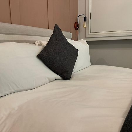 El Camino Suites Stamford Pokój zdjęcie